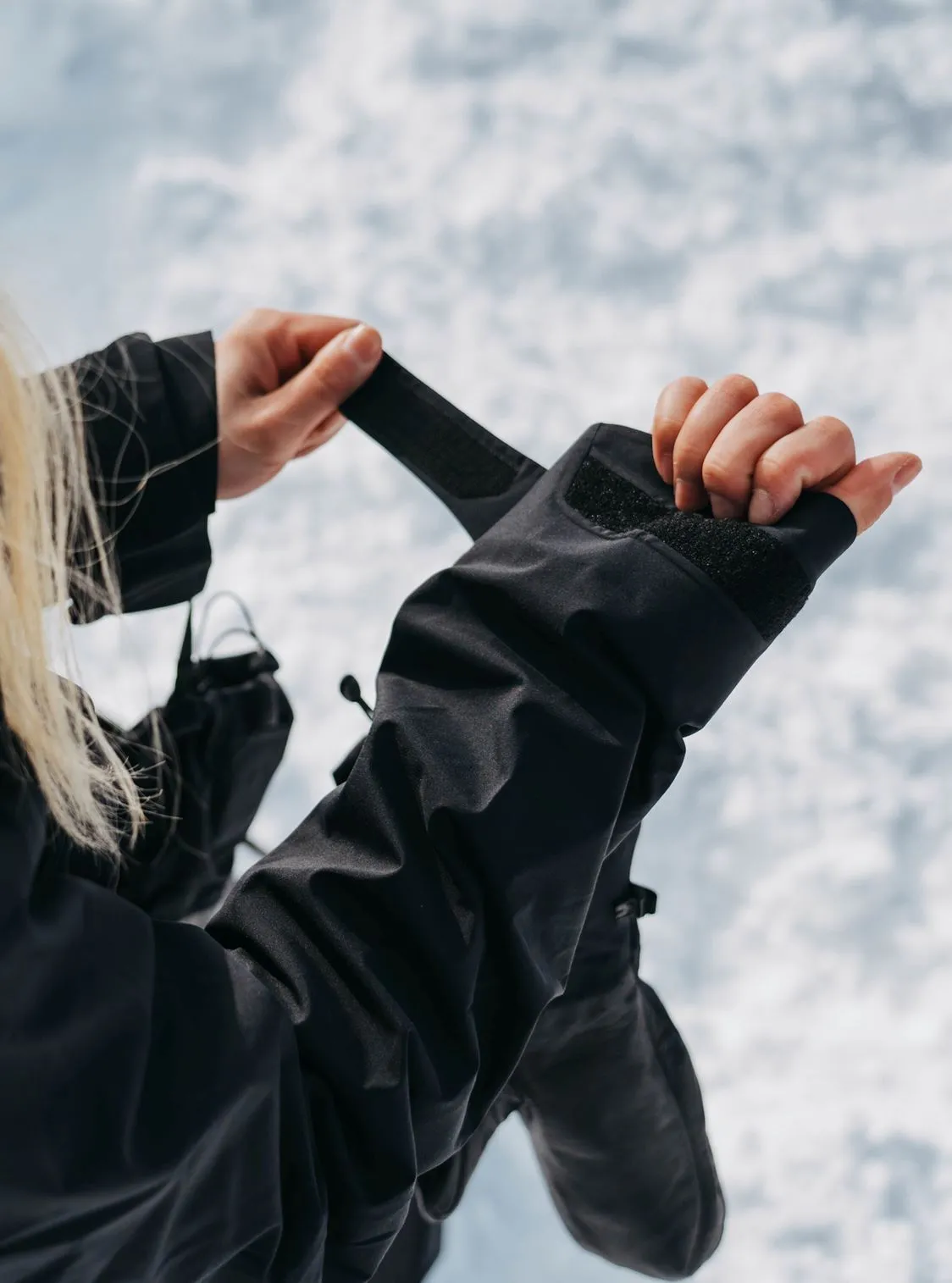 Burton Womens AK Upshift GORE-TEX 2L Jacket