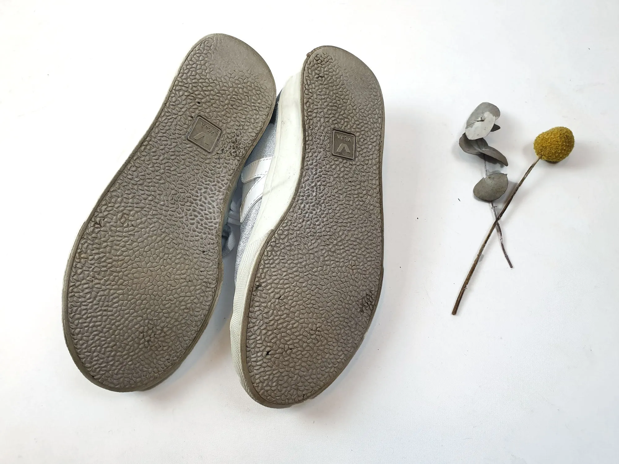 Deja silver lace up shoes size 37
