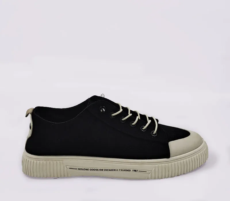 Flat Sneaker