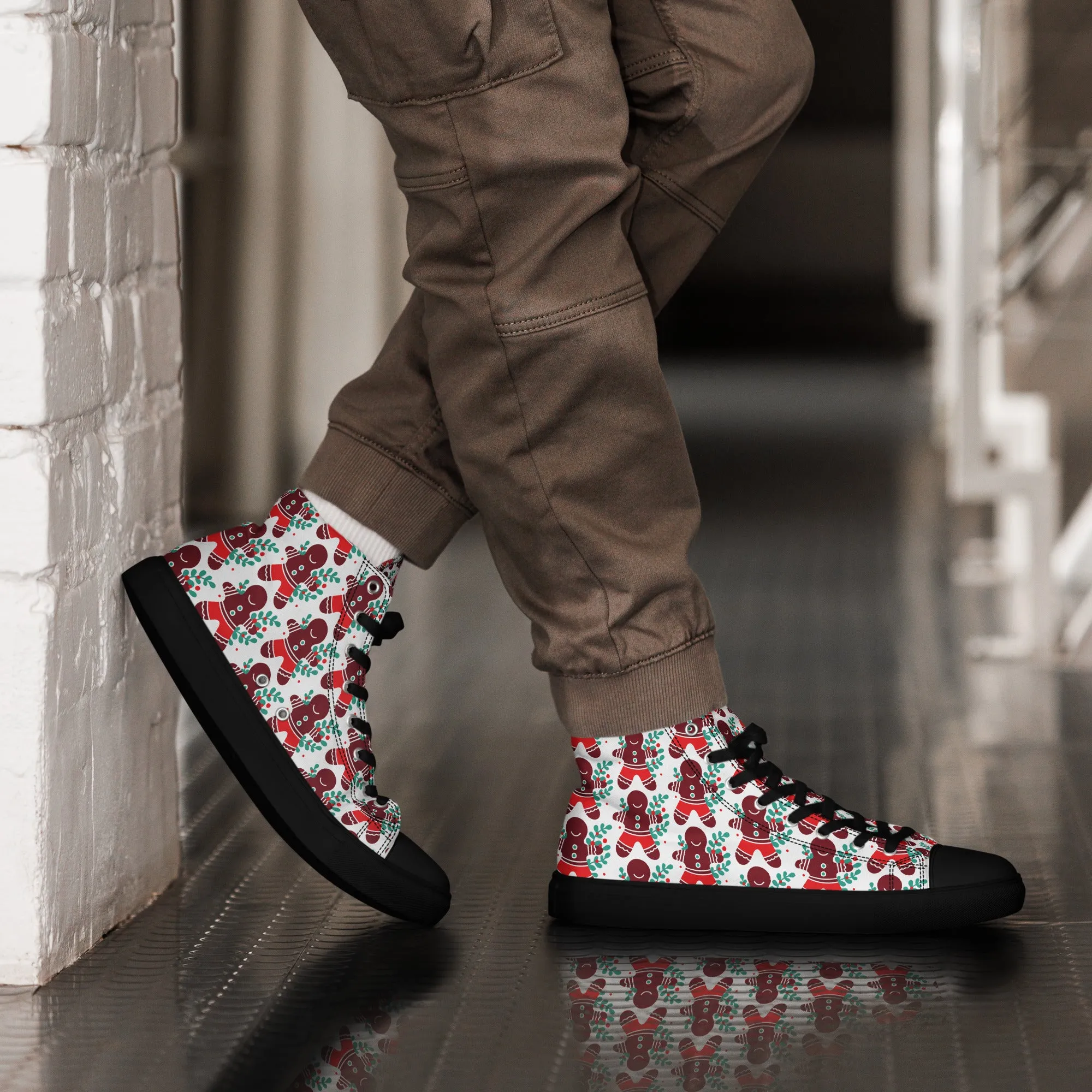 Men Christmas High Top Canvas Shoes (Glamourange Holiday Magic Canvas Shoes For Men - 008)
