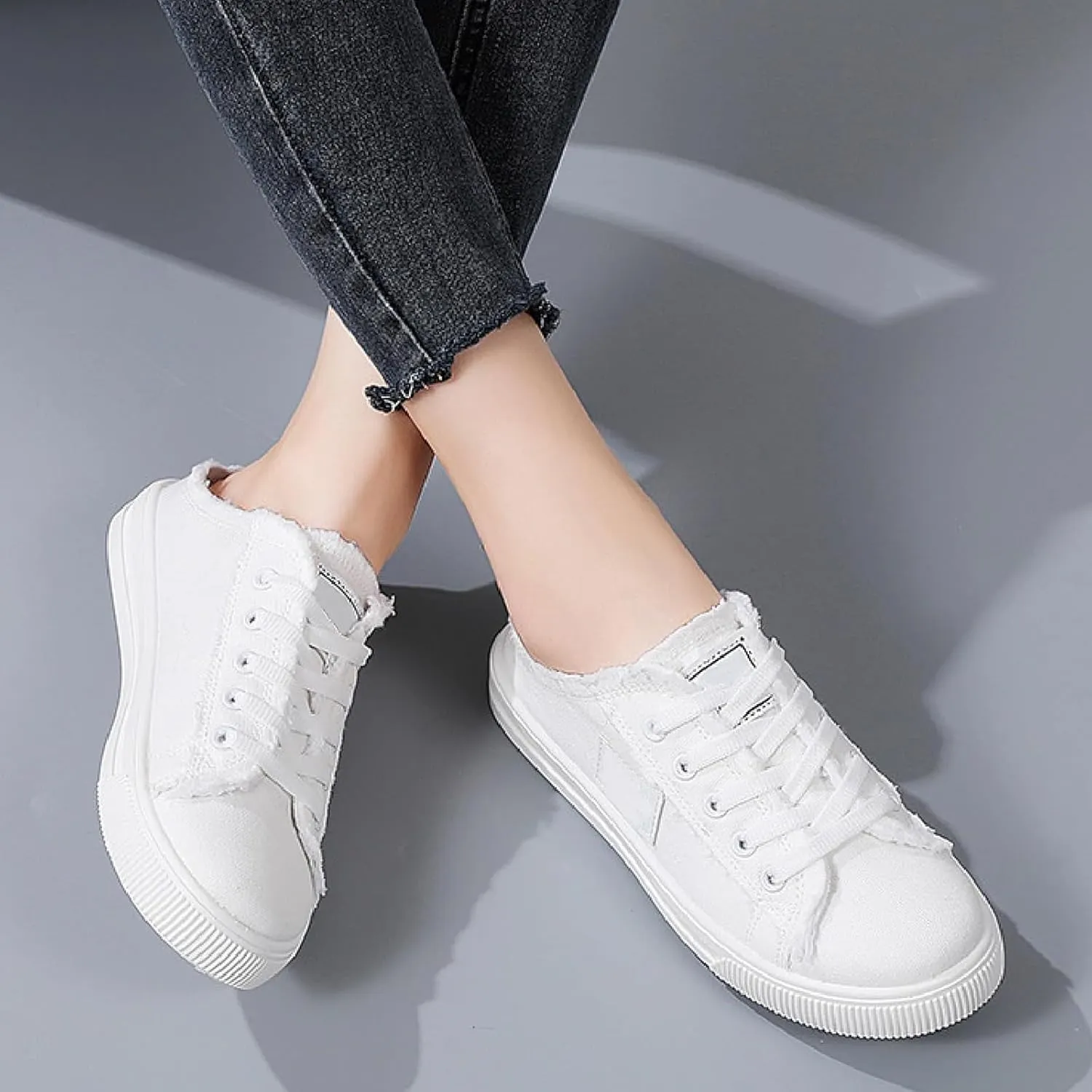 Women's White Canvas Shoes Casual Tennis Shoes Casual Sports Preppy Flat Sneakers Classic Comfortable Clipper Sneakers Low Top Walking Shoe